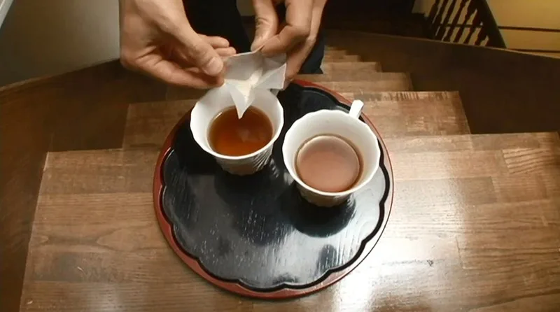 母さんに媚薬を●ませてみたら別人のように息子の体を求める淫乱変化 痴女 人妻 サンプル2