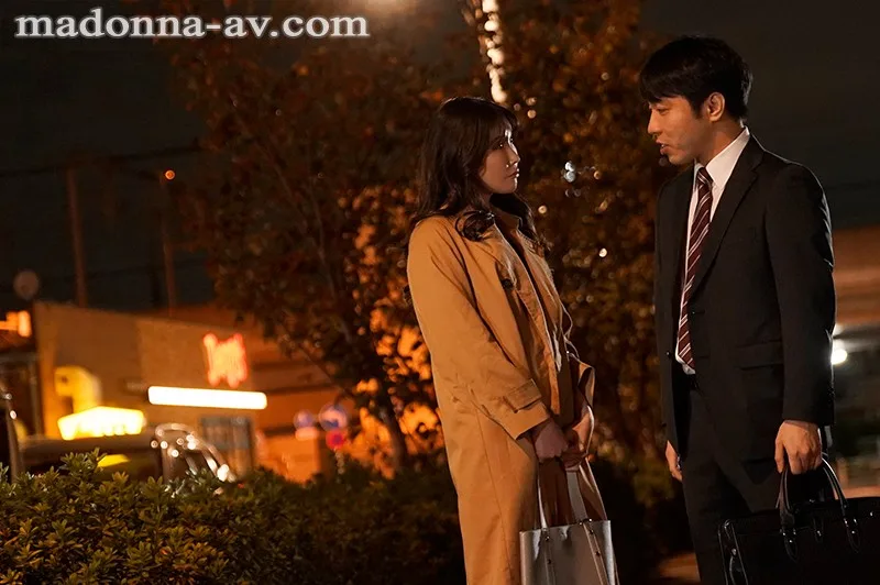 月9ドラマのような運命的な出会いからスタートした不倫関係、しかし早漏なのがバレて何度も何度も強●中出しさせられた情けない僕。 木村穂乃香 木村穂乃香 痴女 人妻 サンプル2