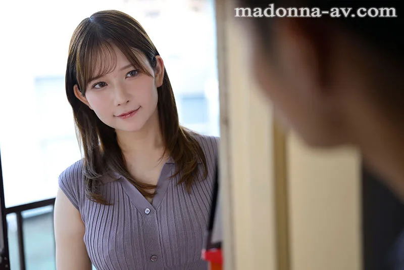 甘い囁きに流されるまま、僕は大学を留年するまで、人妻との巣篭もりSEXに溺れて…。 桃園怜奈 桃園怜奈 痴女 人妻 サンプル1
