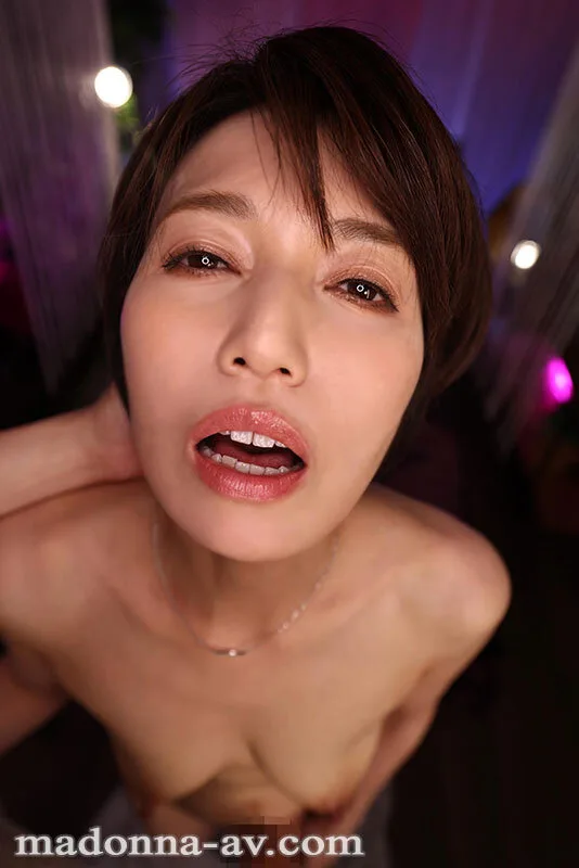 【VR】超高画質8K 初VR星冬香 女と見れば見境ないヤリチンの僕はバイト先の同僚、冬香さんを押して押して押しまくって僕無しでいられない強依存セフレにした。 未開発人妻を快楽堕ちさせて言いなり中出し服従！！ 星冬香 痴女 人妻 サンプル8